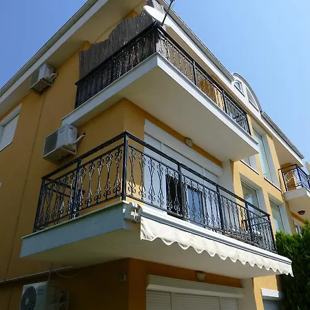 In Elegance Villa